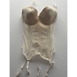Victoria's Secret Lace Bustier Corset Garter Set Cream 32D w Thong S NEW